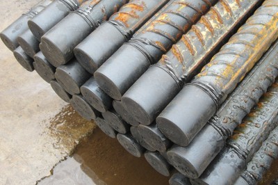 建百年地铁,谱匠心精神!_其它_网