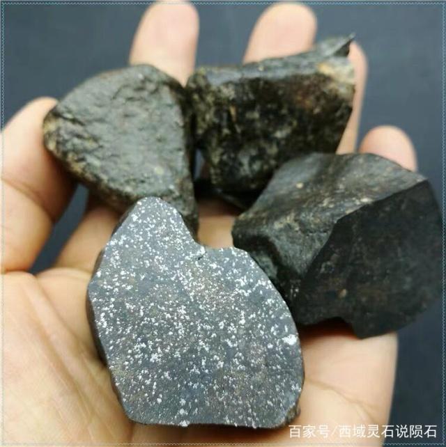 陨石专业知识问答!什么是熔壳?什么是气印?什么是球粒陨石?